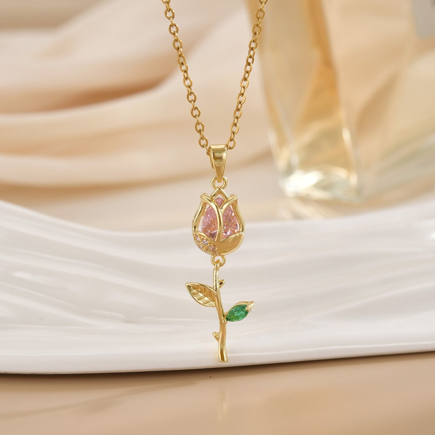 SET DE COLLAR Y ANILLO TULIPÁN