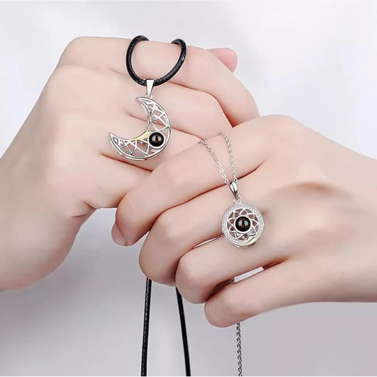 COLLAR SOL Y LUNA (ECLIPSE TOTAL)